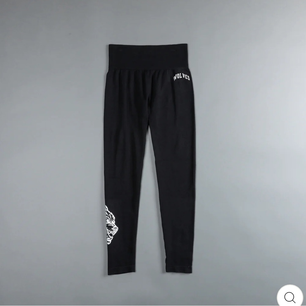 Darc Sport ‘Everson Seamless” leggings.